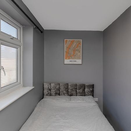Central Thornaby Rooms Thornaby on Tees Екстериор снимка